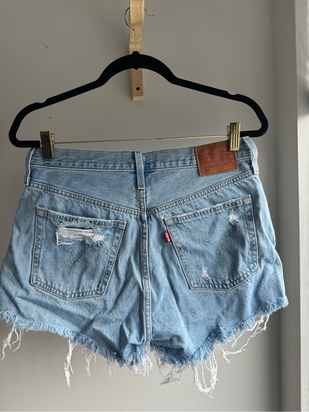 Levi’s 501 Distressed Denim Shorts - Picture 2 of 6